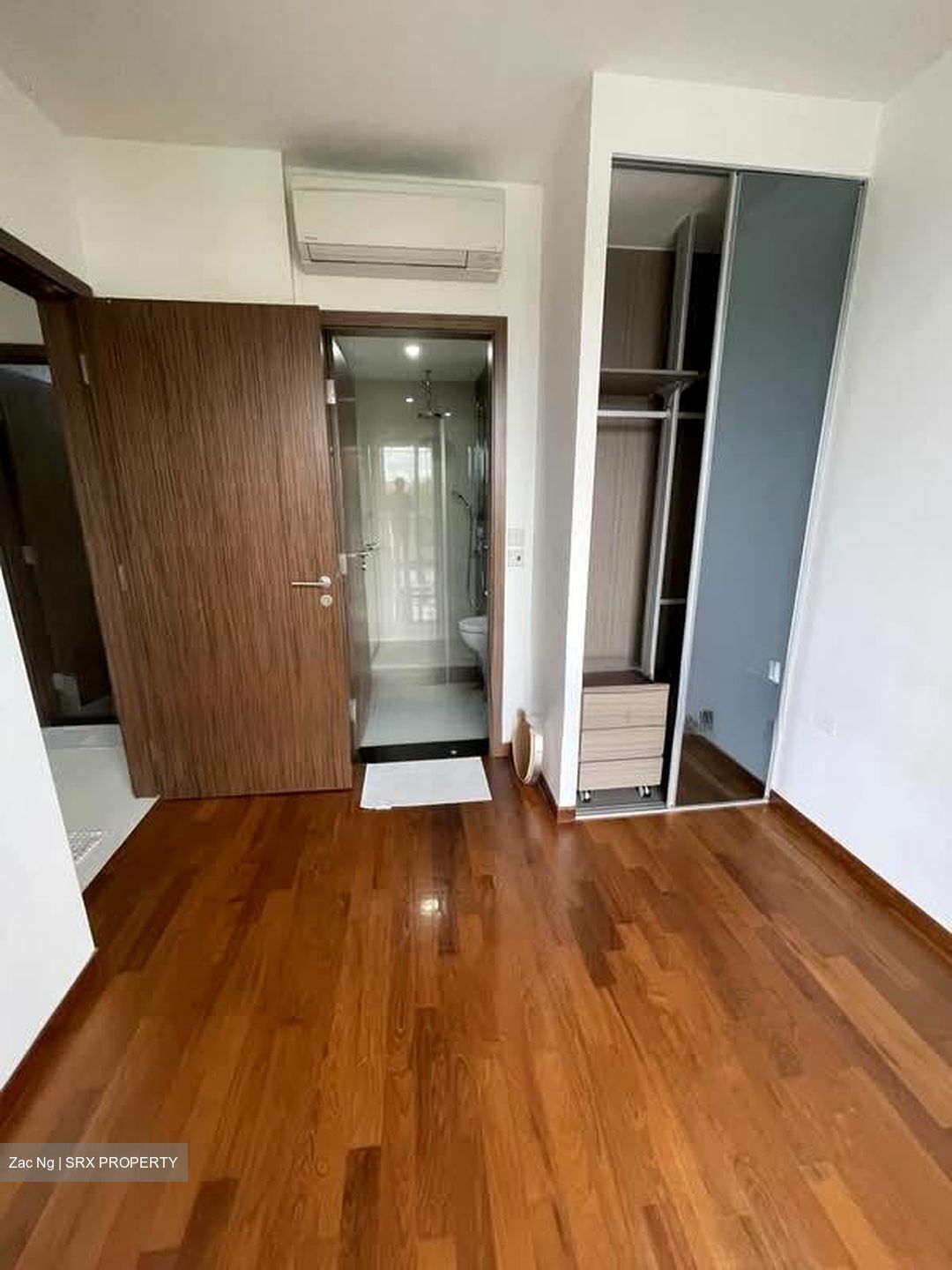 Kensington Square (D19), Apartment #580627731